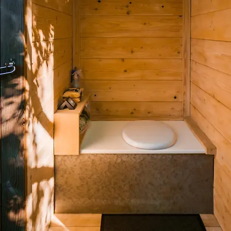 Treehouse Luxury tent Tucapy