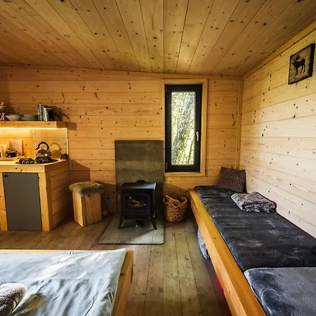 Glamping Treehouse Tucapy